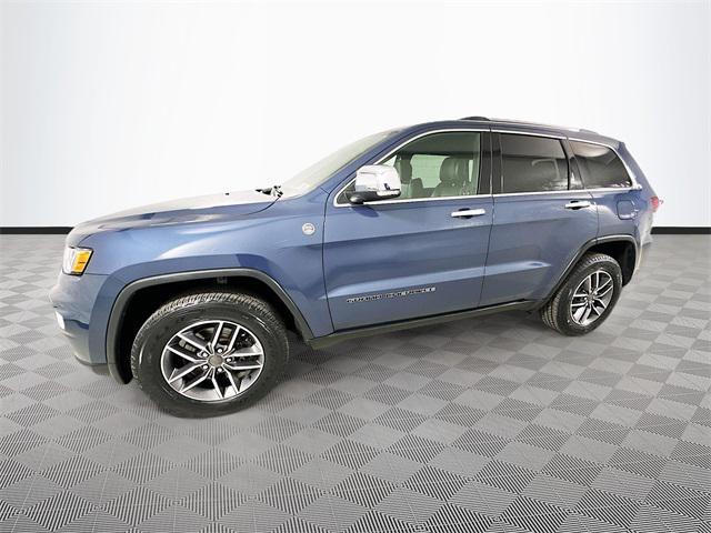 Photo of 2021 Pacific Blue Clearcoat Jeep Grand Cherokee