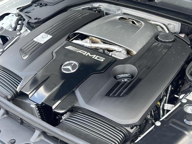 Photo of 2024 MANUFAKTUR Moonlight White Metallic Mercedes-Benz AMG GT 63