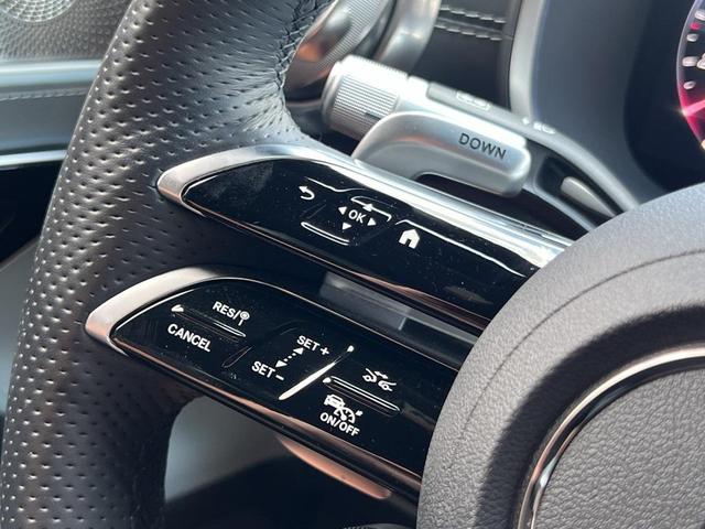 Photo of 2024 MANUFAKTUR Moonlight White Metallic Mercedes-Benz AMG GT 63