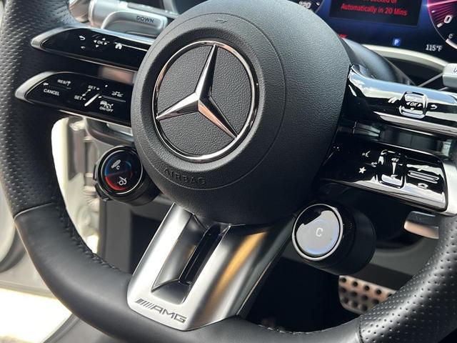 Photo of 2024 MANUFAKTUR Moonlight White Metallic Mercedes-Benz AMG GT 63