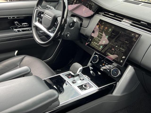 Photo of 2023 Santorini Black Metallic Land Rover Range Rover