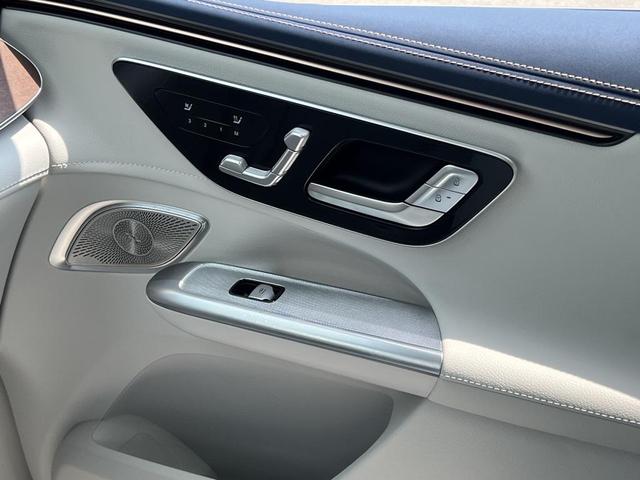 Photo of 2024 Twilight Blue Metallic Mercedes-Benz EQE 350