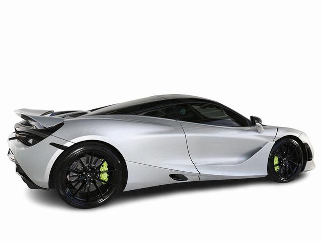 Photo of 2019 Silver McLaren 720S