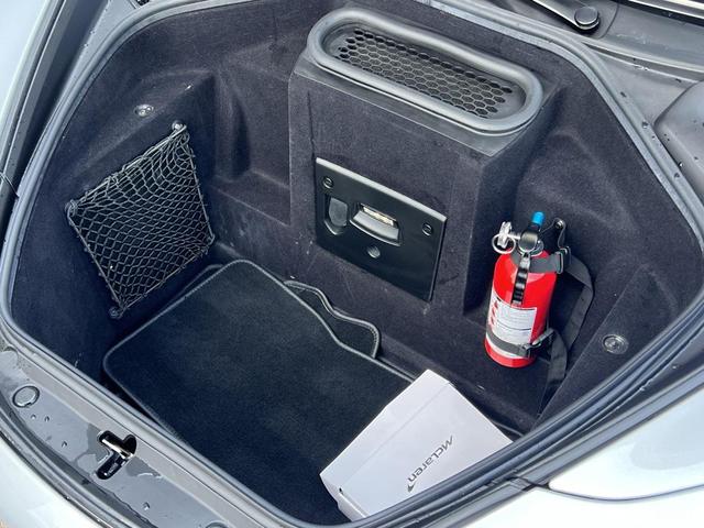 Photo of 2019 Silver McLaren 720S