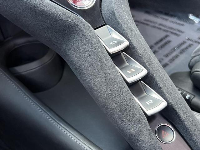 Photo of 2019 Silver McLaren 720S