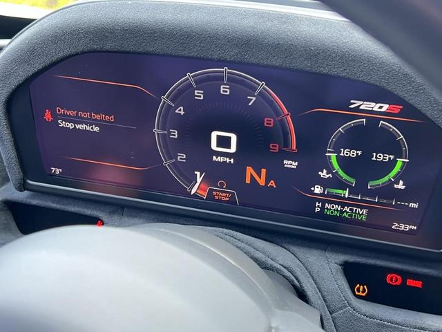 Photo of 2019 Silver McLaren 720S