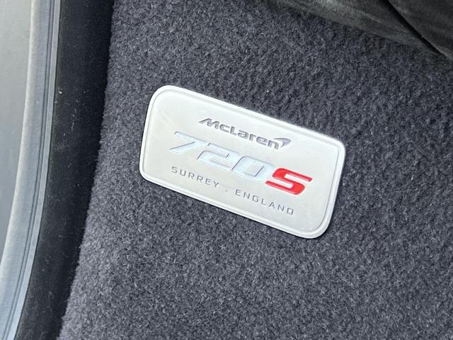 Photo of 2019 Silver McLaren 720S
