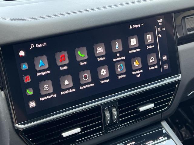 Photo of 2022 Black Porsche Cayenne