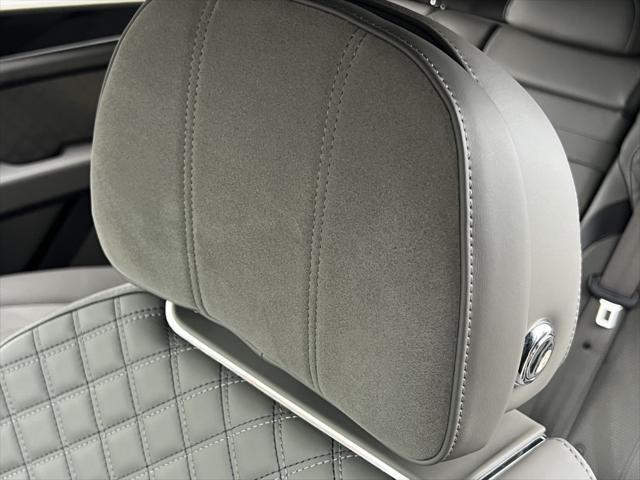 Photo of 2023 Onyx Bentley Bentayga