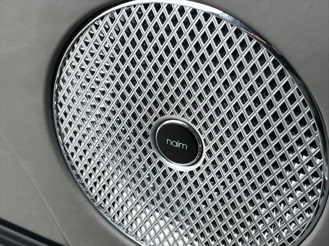 Photo of 2023 Onyx Bentley Bentayga