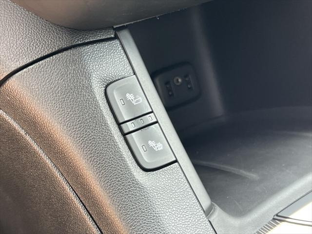 Photo of 2019 Pepperdust Metallic GMC Acadia