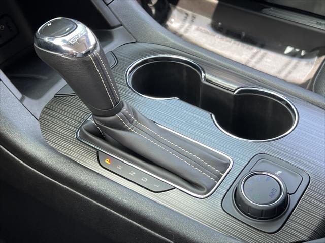 Photo of 2019 Pepperdust Metallic GMC Acadia