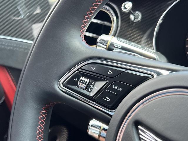 Photo of 2022 Magnetic Metallic Bentley Continental GT