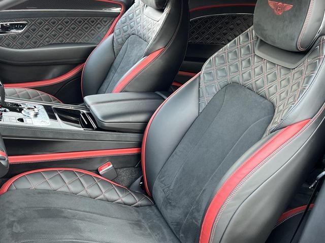 Photo of 2022 Magnetic Metallic Bentley Continental GT