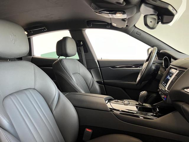Photo of 2018 Bianco Maserati Levante