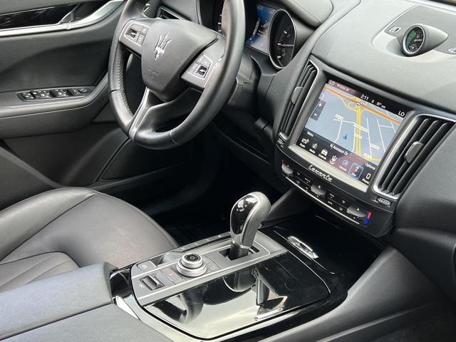 Photo of 2018 Bianco Maserati Levante