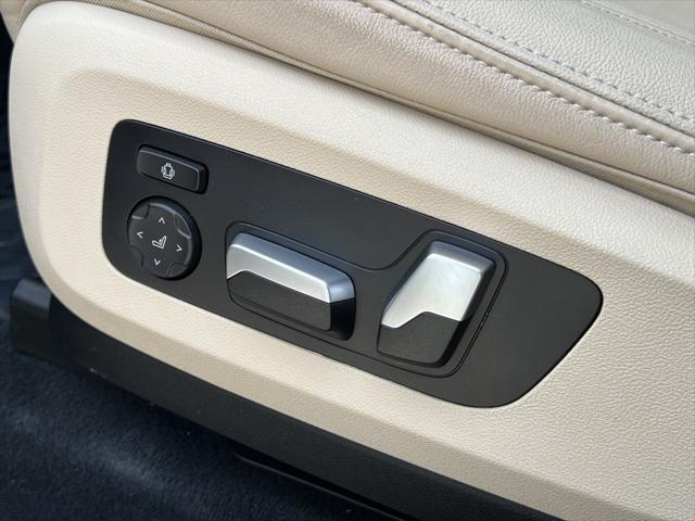 Photo of 2021 Black Sapphire Metallic BMW X5