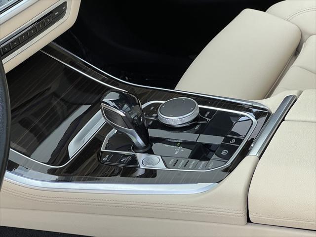 Photo of 2021 Black Sapphire Metallic BMW X5