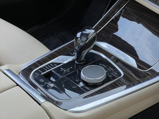 Photo of 2021 Black Sapphire Metallic BMW X5