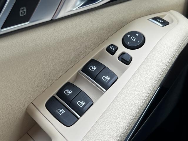 Photo of 2021 Black Sapphire Metallic BMW X5