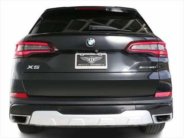 Photo of 2021 Black Sapphire Metallic BMW X5