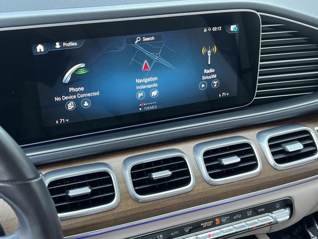Photo of 2021 designo Diamond White Metallic Mercedes-Benz GLE 350