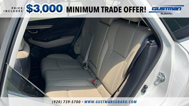 Photo of 2022 Crystal White Pearl Subaru Outback