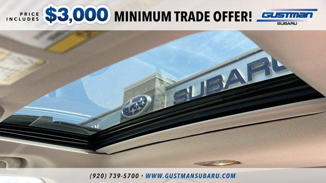 Photo of 2022 Crystal White Pearl Subaru Outback