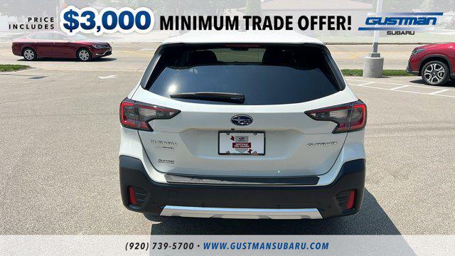 Photo of 2022 Crystal White Pearl Subaru Outback