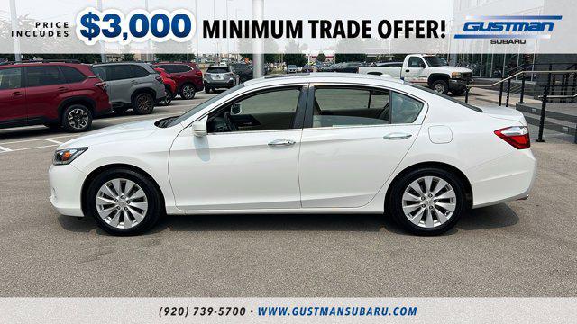 Photo of 2015 White Orchid Pearl Honda Accord