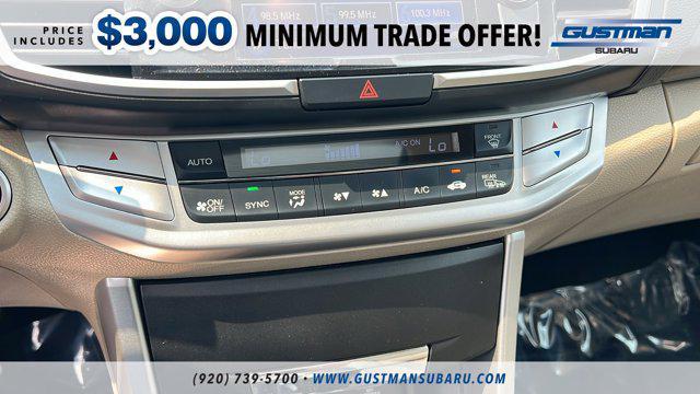 Photo of 2015 White Orchid Pearl Honda Accord