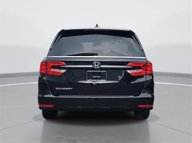 Photo of 2022 Crystal Black Pearl Honda Odyssey