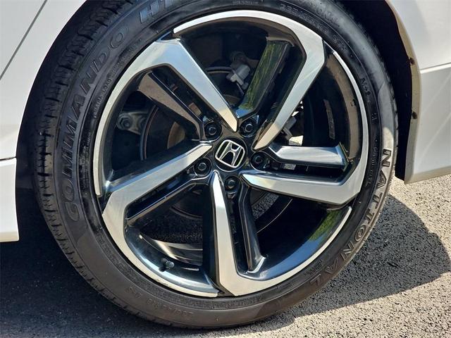 Photo of 2019 White Honda Accord