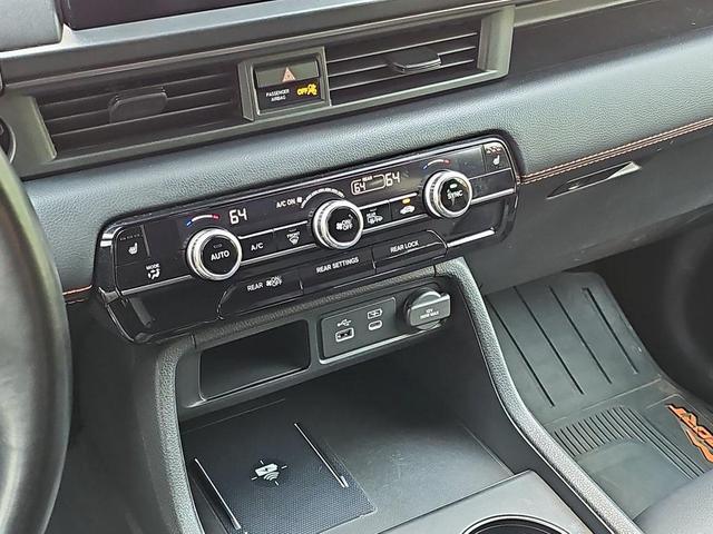 Photo of 2023 Red Honda Pilot