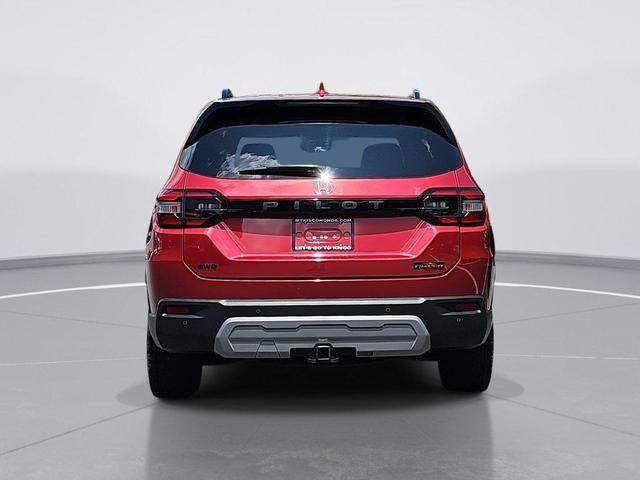 Photo of 2023 Red Honda Pilot