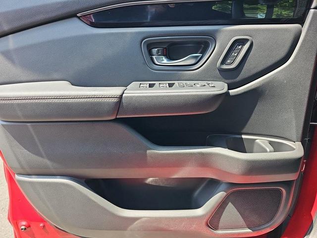Photo of 2023 Red Honda Pilot