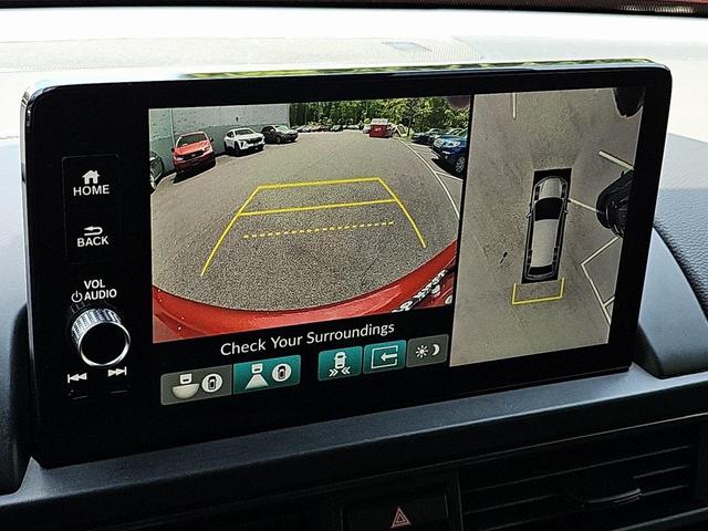 Photo of 2023 Red Honda Pilot