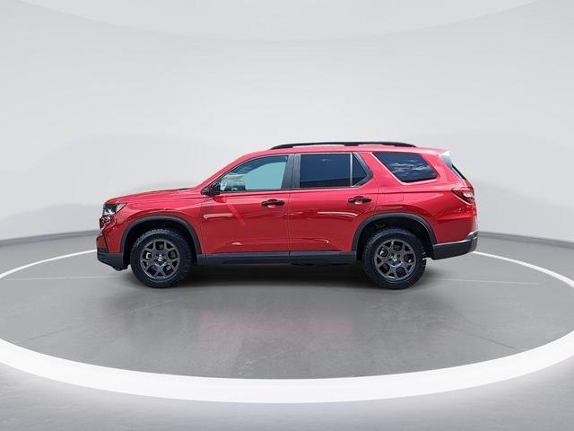 Photo of 2023 Red Honda Pilot