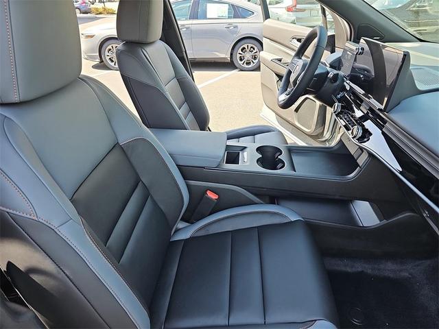Photo of 2025 Sonic Gray Pearl Honda Prologue