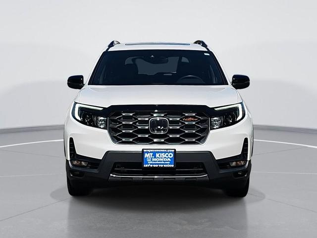 Photo of 2023 Platinum White Pearl Honda Passport