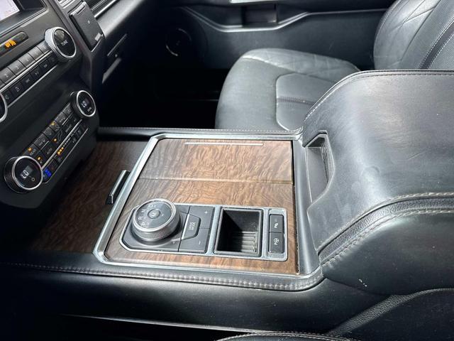 Photo of 2020 Magnetic Metallic Ford Expedition