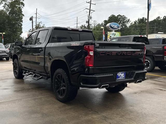 Photo of 2021 Black Chevrolet Silverado 1500