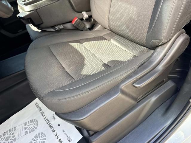 Photo of 2024 Summit White GMC Sierra 2500