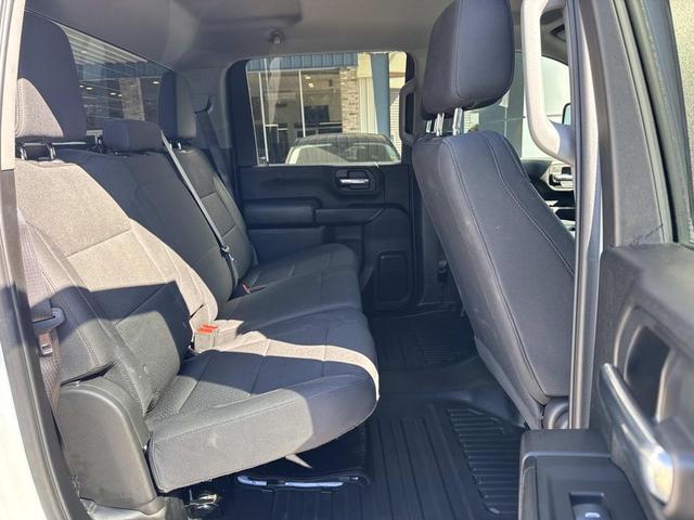 Photo of 2024 Summit White GMC Sierra 2500