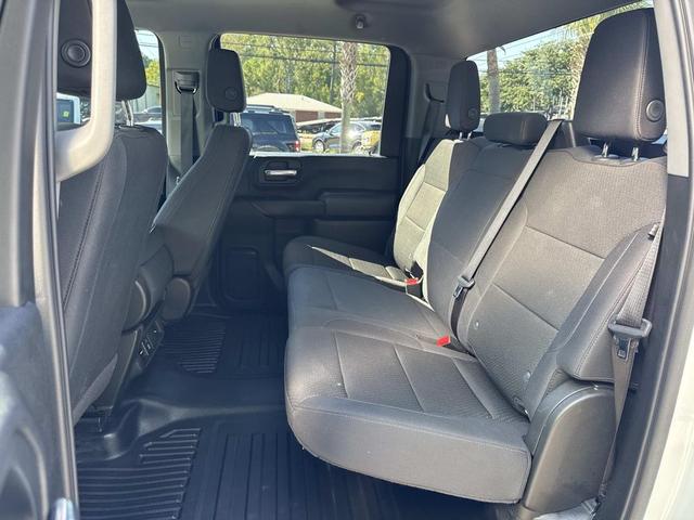 Photo of 2024 Summit White GMC Sierra 2500