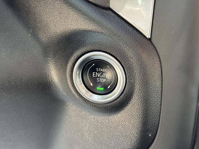 Photo of 2024 Summit White GMC Sierra 2500