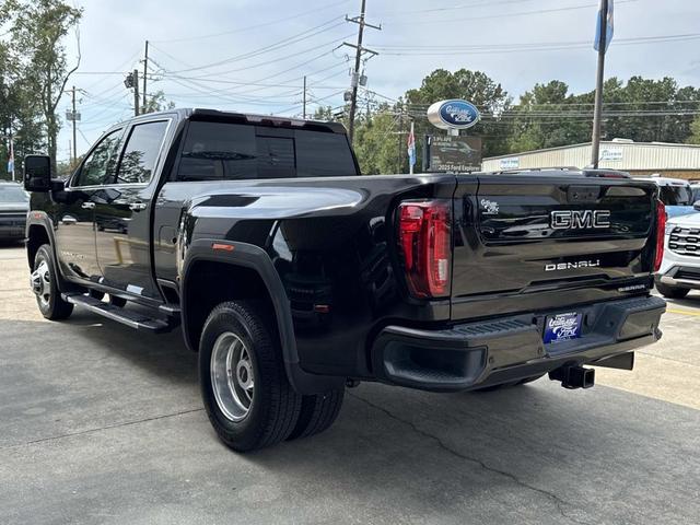 Photo of 2020 Onyx Black GMC Sierra 3500