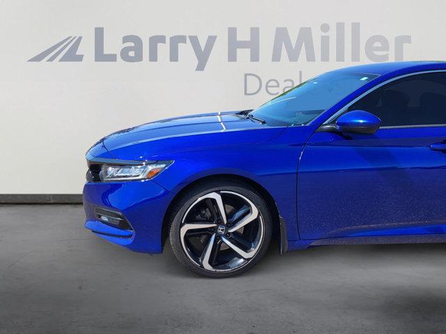 Photo of 2018 Still Night Pearl Honda Accord