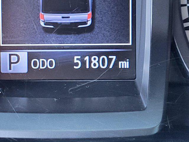 Photo of 2020 Midnight Black Metallic Toyota Tacoma