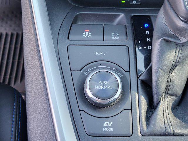 Photo of 2022 Midnight Black Metallic Toyota RAV4 Hybrid